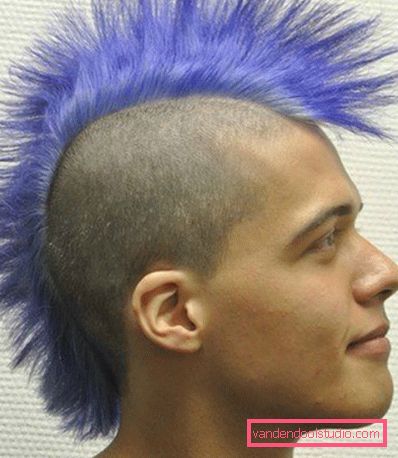 Mohawk z długimi grzywkami