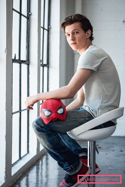 Jak nazywa się fryzura Tom Holland