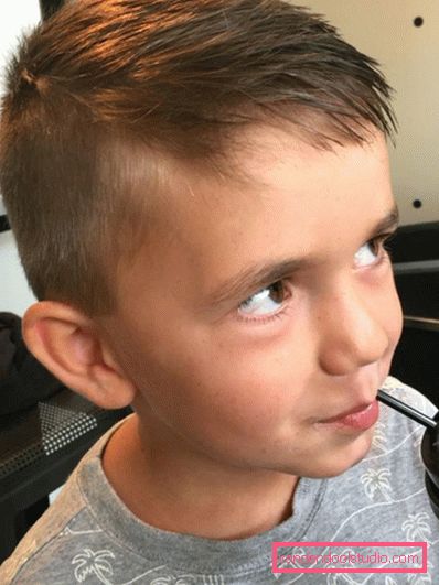 Piękne fryzury dla dzieci na długo