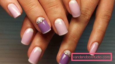 Piękny wiosenny manicure 2019-2020
