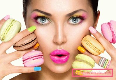 Piękny wiosenny manicure 2019-2020