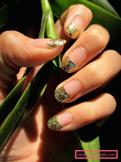 Piękny wiosenny manicure 2019-2020