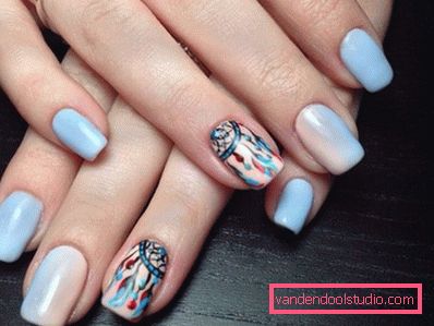 Piękny wiosenny manicure 2019-2020