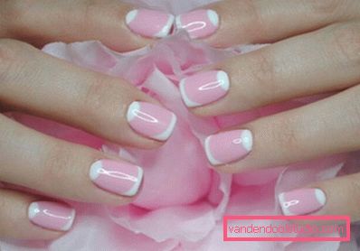 Piękny różowy manicure 2019-2020 rok