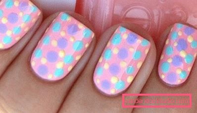 Piękny różowy manicure 2019-2020 rok