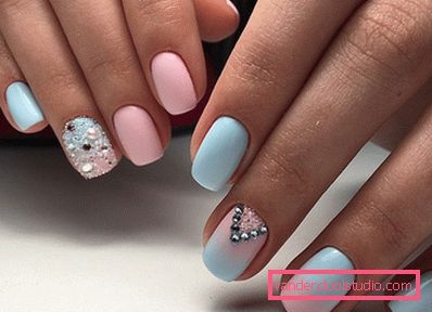 Piękny różowy manicure 2019-2020 rok