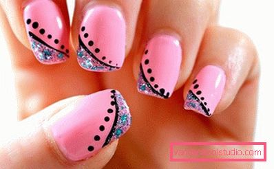 Piękny różowy manicure 2019-2020 rok