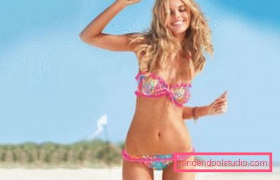 szczupła dziewczyna na plaży