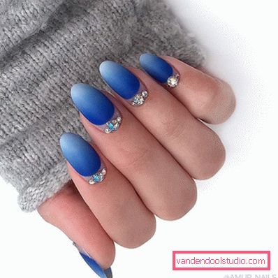 Niesamowity manicure księżycowy 2019-2020 na 15 najlepszych trendów