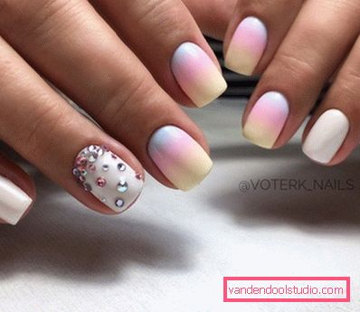 Niesamowity manicure księżycowy 2019-2020 na 15 najlepszych trendów
