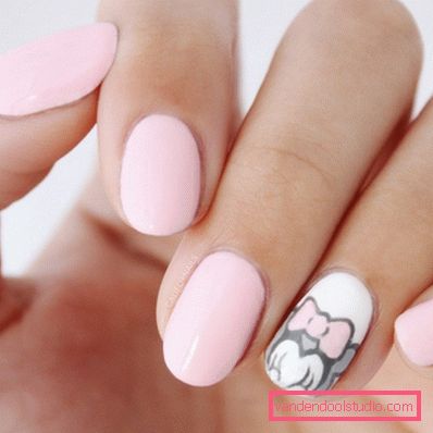 Stylowy manicure do krótkich paznokci