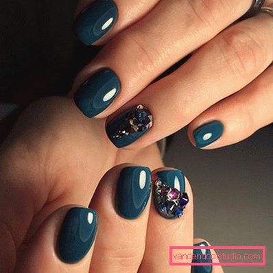Stylowy manicure do krótkich paznokci