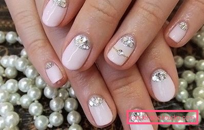 Stylowy manicure do krótkich paznokci