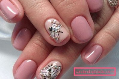 Stylowy manicure do krótkich paznokci