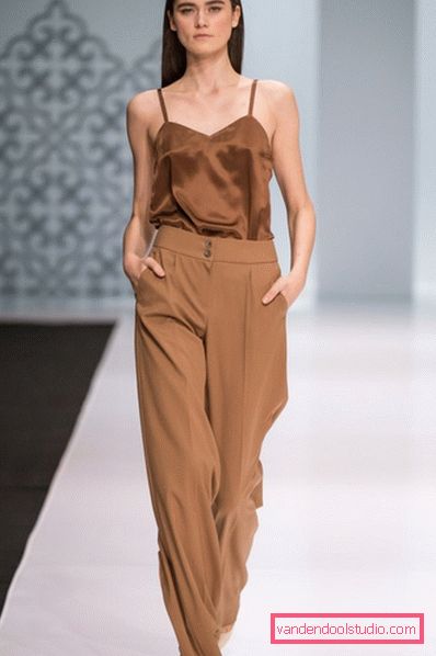 Trendy mody w spodniach 2019-2020