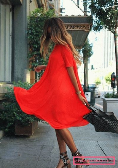 Stylowe lato na przykładzie najmodniejszego lata 2019-2020 - trendy fotograficzne