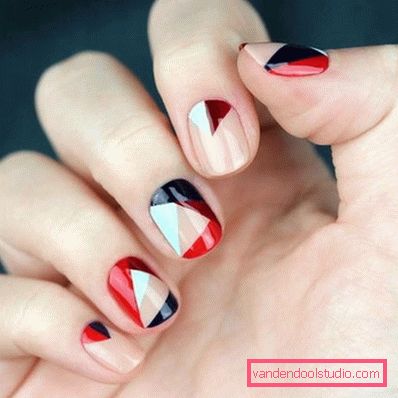 Stylowy geometryczny manicure 2019-2020 roku