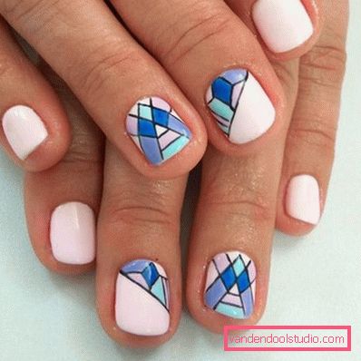 Stylowy geometryczny manicure 2019-2020 roku