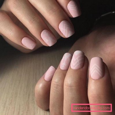 Stylowy geometryczny manicure 2019-2020 roku