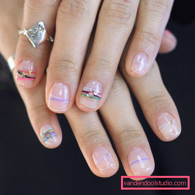 Niesamowity „nagi” manicure w stylu „negatywnej przestrzeni” 2019-2020