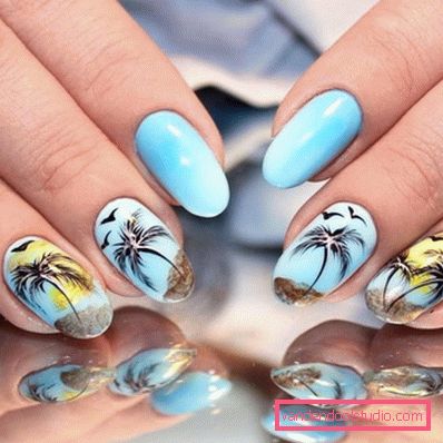 Piękny niebieski manicure - zdjęcie