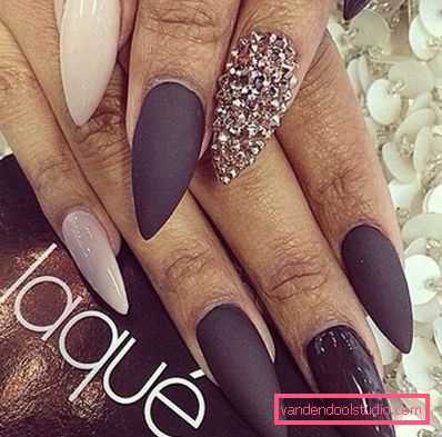 Wspaniały manicure z cyrkoniami 2019-2020