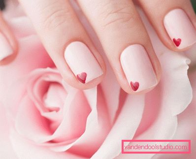 Delikatny pastelowy manicure 2019-2020 rok