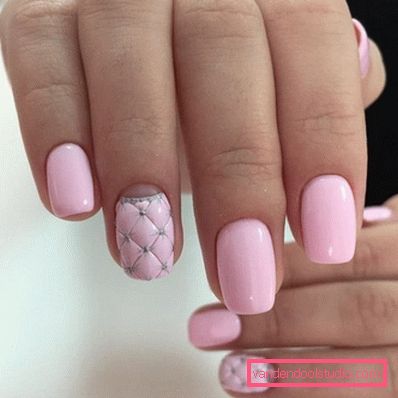Delikatny pastelowy manicure 2019-2020 rok