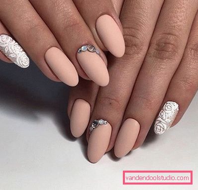 Delikatny pastelowy manicure 2019-2020 rok