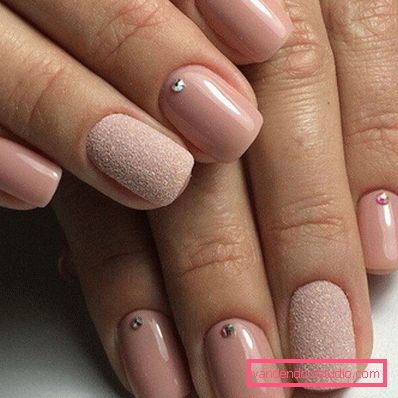 Delikatny pastelowy manicure 2019-2020 rok
