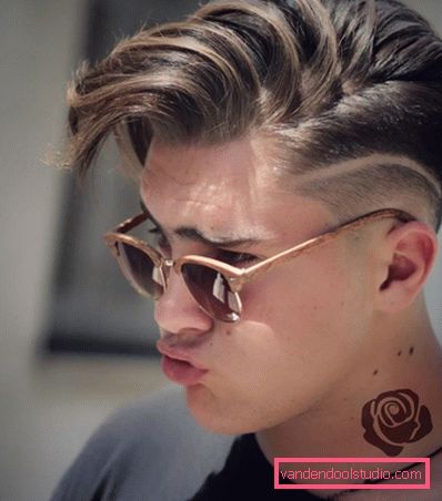 Stylowe fryzury męskie 2017 z ogolonymi świątyniami Męskie fryzury 2019 - nowe fryzury mody