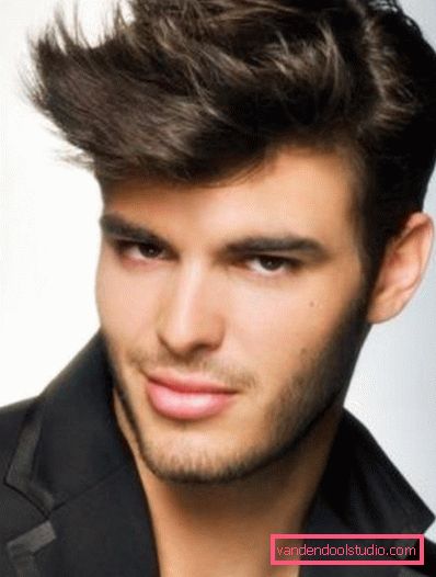 Fryzury dla facetów Popularne fryzury faceci w wieku 16-18 lat