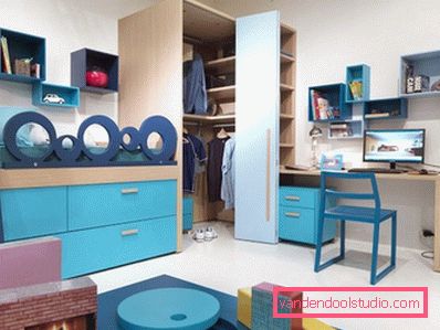 Ciekawy designerski pokój dziecięcy dla chłopca w różnym wieku