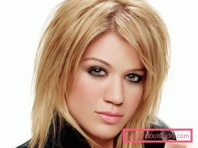ładna blondynka