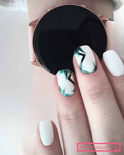 Delikatny lekki manicure 2019-2020