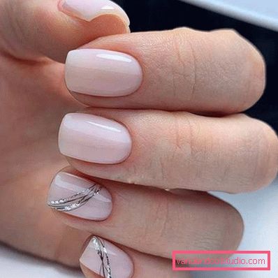 Delikatny lekki manicure 2019-2020