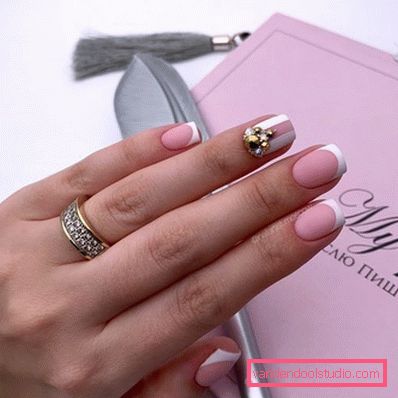 Delikatny lekki manicure 2019-2020