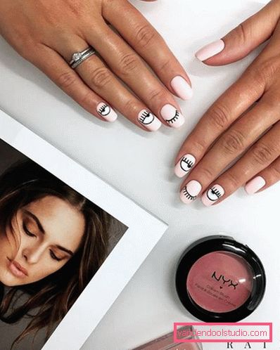 Delikatny lekki manicure 2019-2020