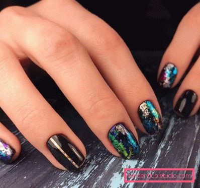 Genialny manicure z folią na lata 2019-2020