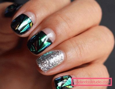 Genialny manicure z folią na lata 2019-2020