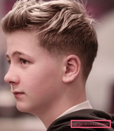 Opcje stylowych fryzur dla chłopców w 2019 roku