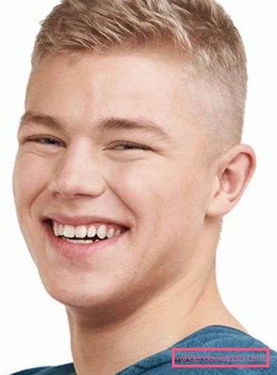 Opcje stylowych fryzur dla chłopców w 2019 roku