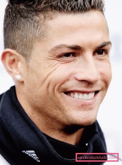 Wszystkie fryzury Cristiano Ronaldo
