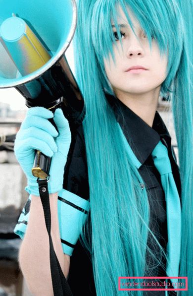 Jasne fryzury anime dla dziewczynek z długimi włosami i krótkimi włosami