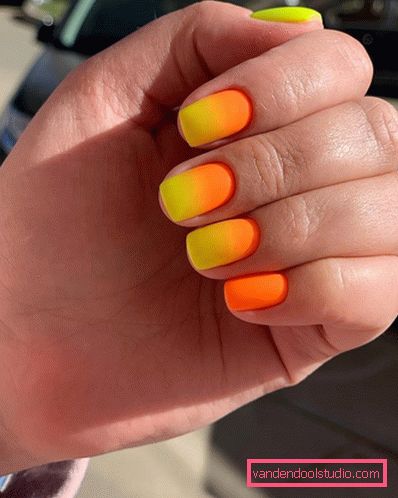 Jasny manicure 2019-2020